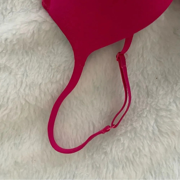 Pink  La Senza bra with bow &‎ rhinestone - Picture 3 of 5